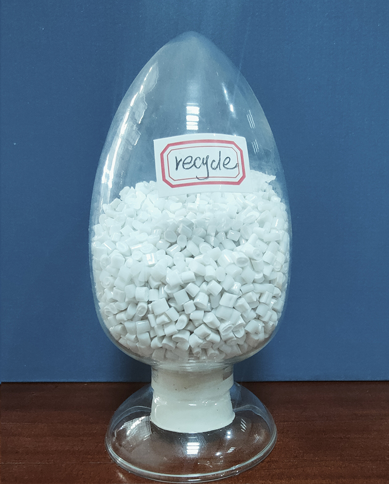 Hvordan påvirker den indre viskositeten til polyesterflis fiberproduksjonen?